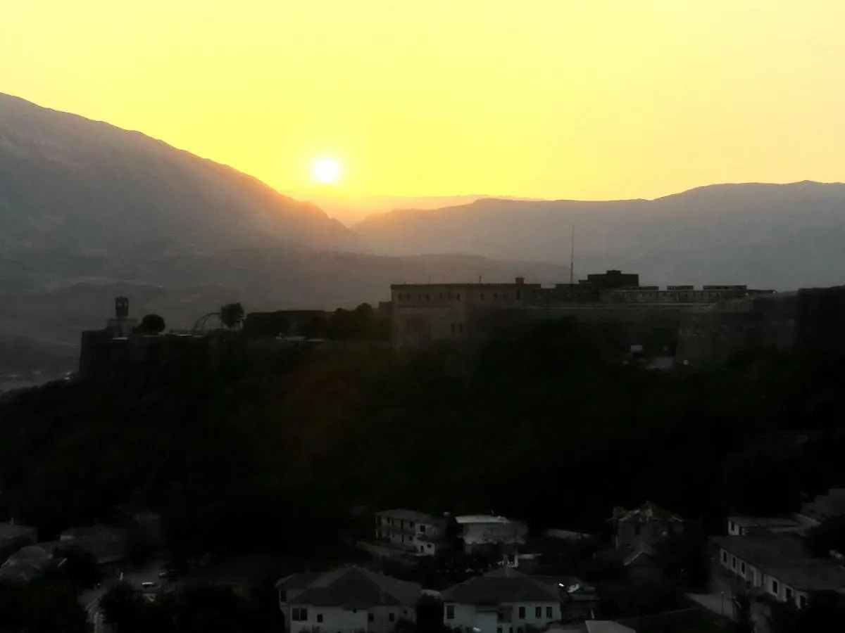 Pensión Panoramic Vlachos Gjirokastër