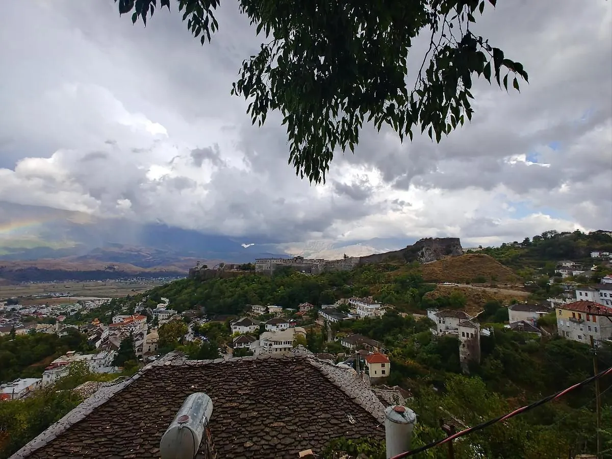 Affittacamere Panoramic Vlachos Gjirokastër