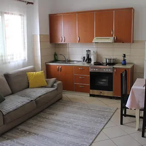 https://bledis-cozy-apartment-2-in-new-blvd.hotels-in-tirana.com