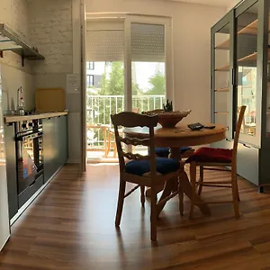 https://gencis-apartments.hotels-in-tirana.com