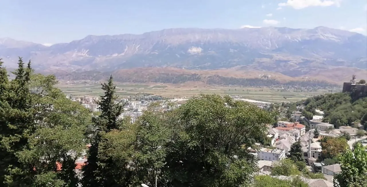 Vendégház Panoramic Vlachos Gjirokastra